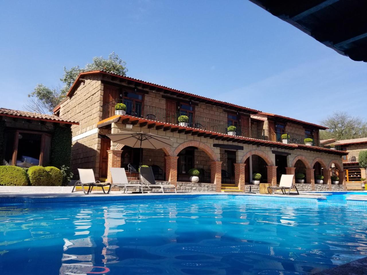 Hotel Sol Y Fiesta Текискиапан Экстерьер фото